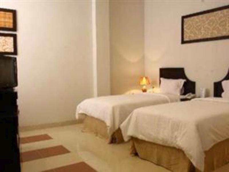 נקסר Oyo 424 Asia Hotel מראה חיצוני תמונה