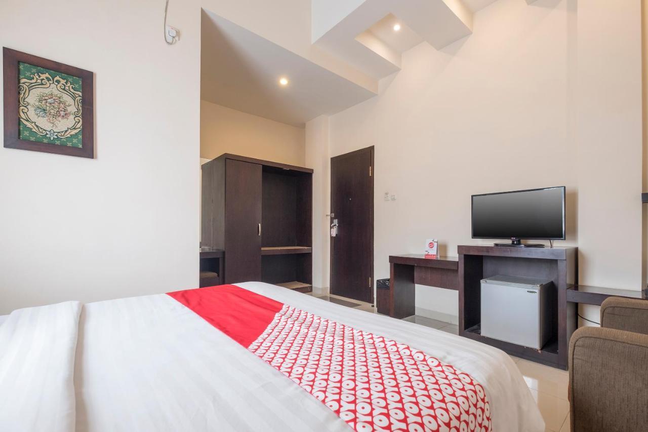 נקסר Oyo 424 Asia Hotel מראה חיצוני תמונה