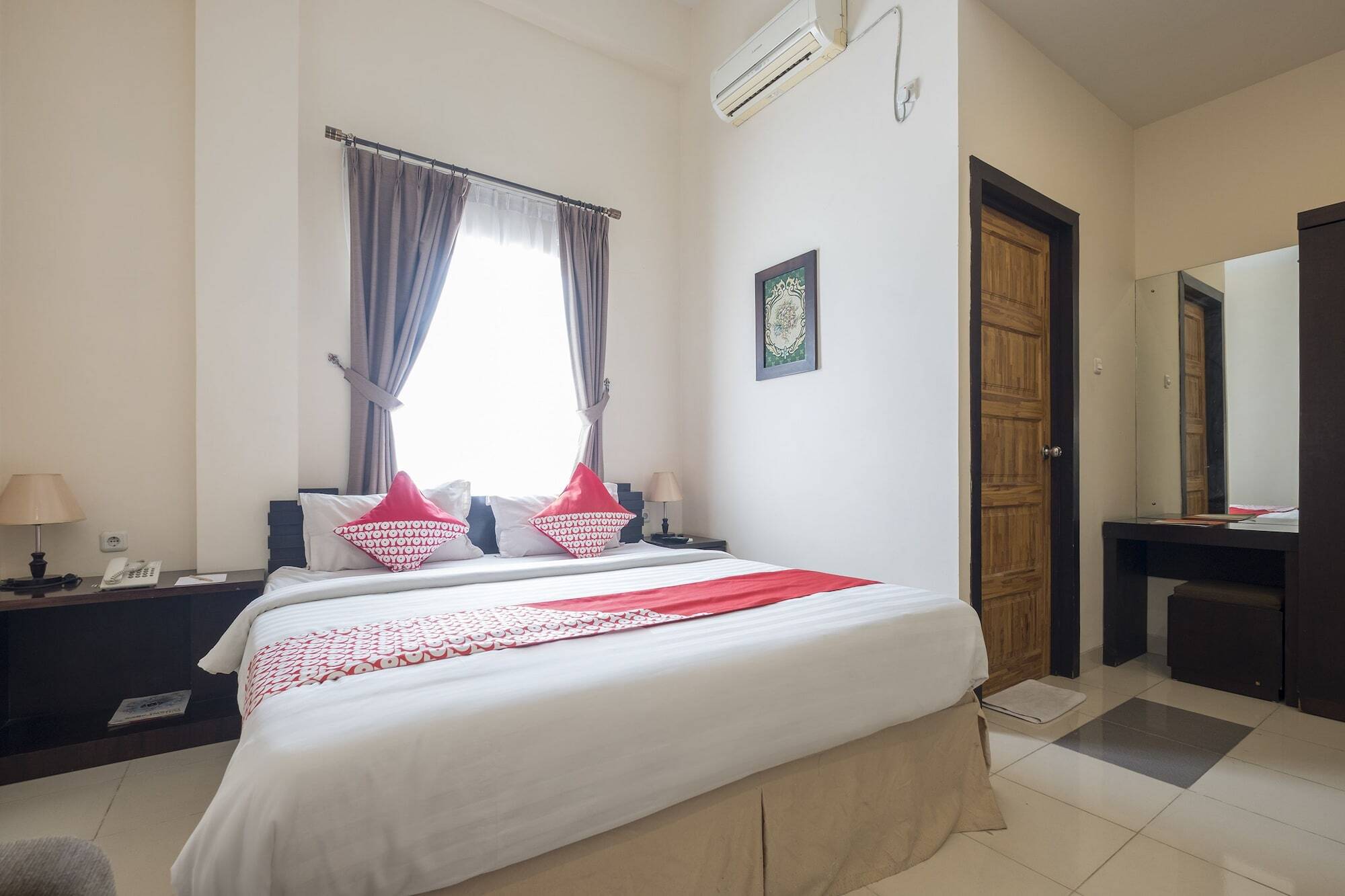 נקסר Oyo 424 Asia Hotel מראה חיצוני תמונה